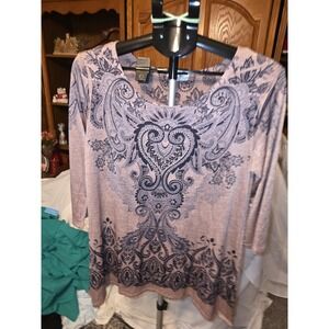 Rue Juju Size M. 3/4 Sleeves. Rhinestone Heart On Front. Scarf Hem 20" PTP,‎ 29"